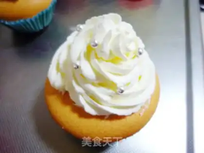 Make Yogurt kipper cake step 20