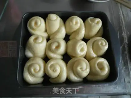 Make Sour cream bottom bread step 10
