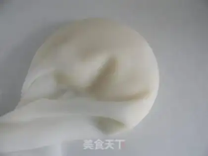 Make Red-tree cake step 2
