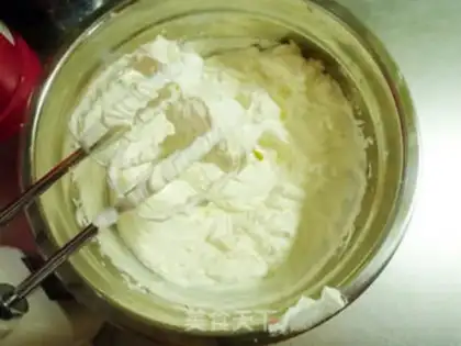 Make Rainbow cake step 16
