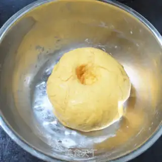 Make Potato buns step 4