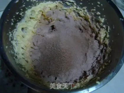 Make Chocolate cake with fresh fruit step 5