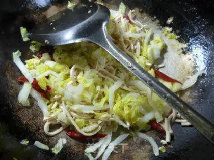 Make The cabbage grafted a thousand silks step 7