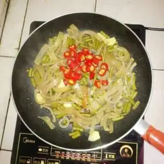 Make Spicy pig skin step 7