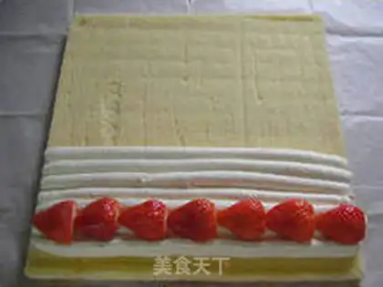 Make Strawberry roll step 19