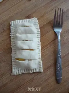 Make Pineapple pie step 3