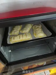 Make Pineapple pie step 5