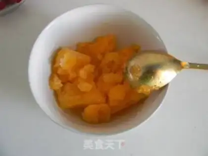 Make Ice cream cherry step 2