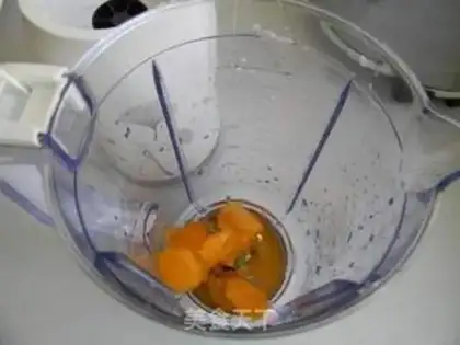 Make Ice cream cherry step 3