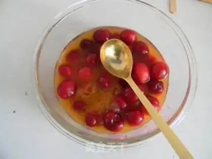 Make Ice cream cherry step 4