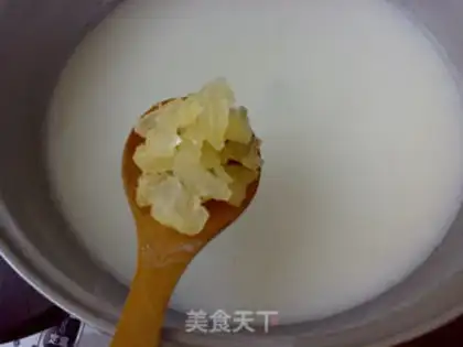 Make The almond guacamole step 5
