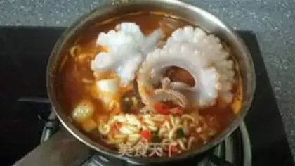 Make Korean ramen step 5