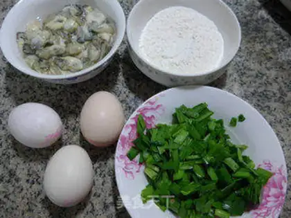 Make Eggs and oysters step 0
