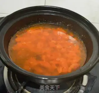 Make Tomatoes, eggnut soup step 3