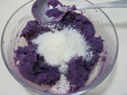 Make Potato coconut pie step 4
