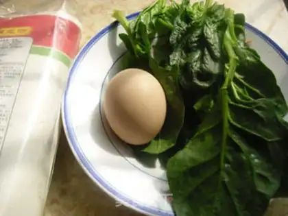 Make Boiled eggs for the noodle step 0