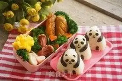 Make Panda-style lunch step 13
