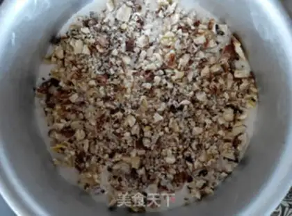 Make Cherry ice cream cake step 5