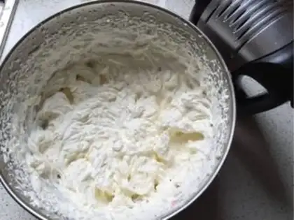 Make Cream fruit, naked cake step 4
