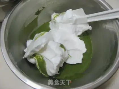 Make Tea and cream cake rolls step 7