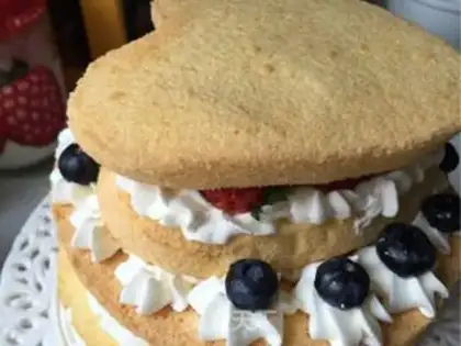 Make Cream fruit, naked cake step 15