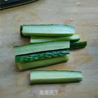 Make cucumber corset step 2