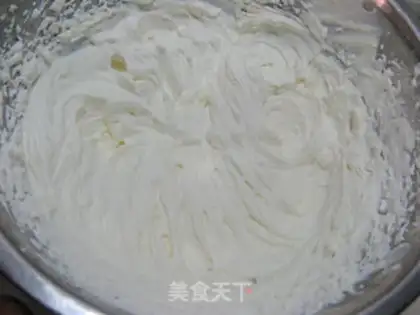 Make Tea and cream cake rolls step 19