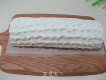 Make Tea and cream cake rolls step 20