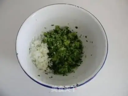 Make Eggs and pickles step 2