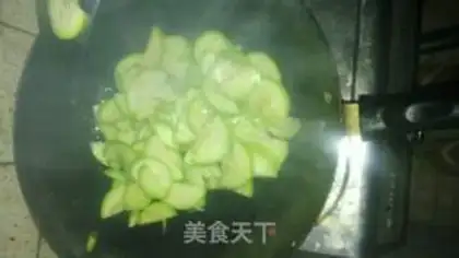 Make Spicy sauce step 1