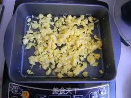 Make Eggs and pickles step 3