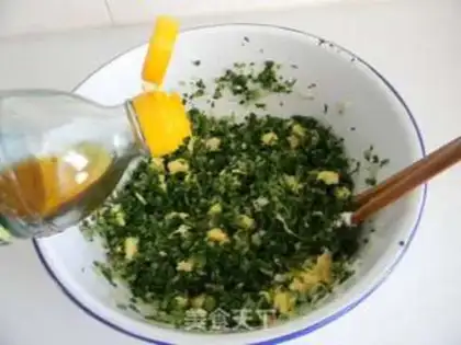 Make Eggs and pickles step 5