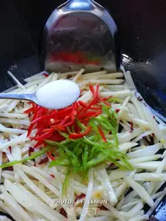 Make Spicy potatoes step 5