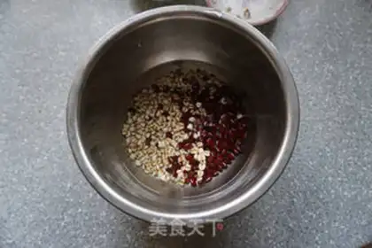 Make Red bean rice step 1