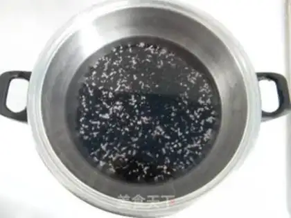 Make Black rice, black beans step 1