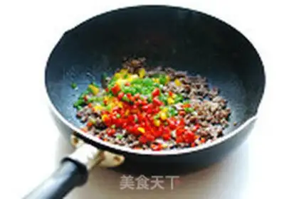 Make Garlic beef fried rice step 5