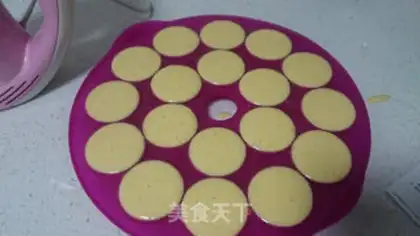 Make Lollipop cake step 4