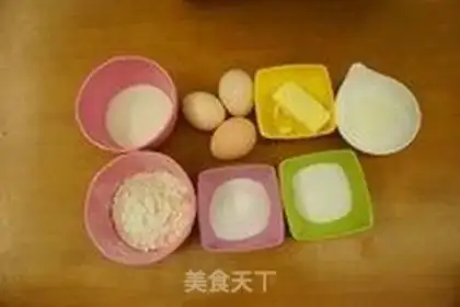 Make Strawberry roll step 0