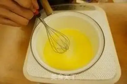 Make Strawberry roll step 2