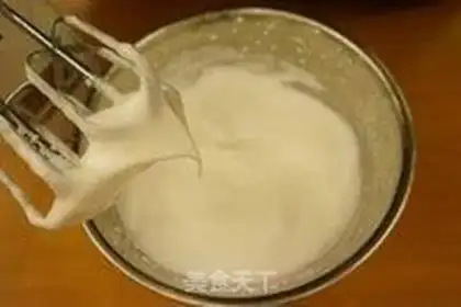 Make Strawberry roll step 7