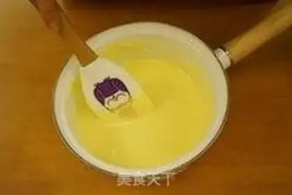 Make Strawberry roll step 9