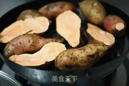 Make Homemade red potato dry step 1