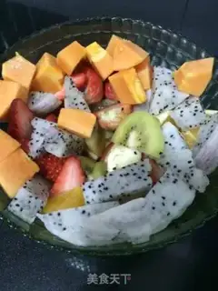Make Yogurt fruit salad step 1