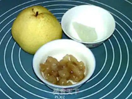Make Dragon-Eyed ice-cream pear step 0