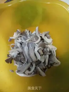 Make Garlic fried mushrooms step 3