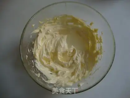 Make Almond pink cookies step 1