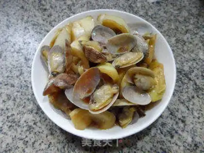 Make Flower clams and thunder step 10