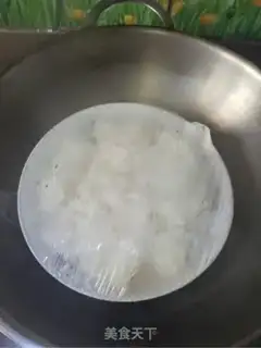 Make Rock pan rice step 1