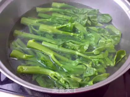 Make Beef ginger soup for mustard step 2