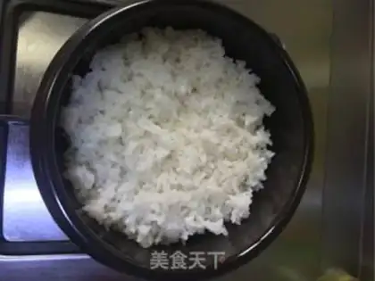 Make Rock pan rice step 3